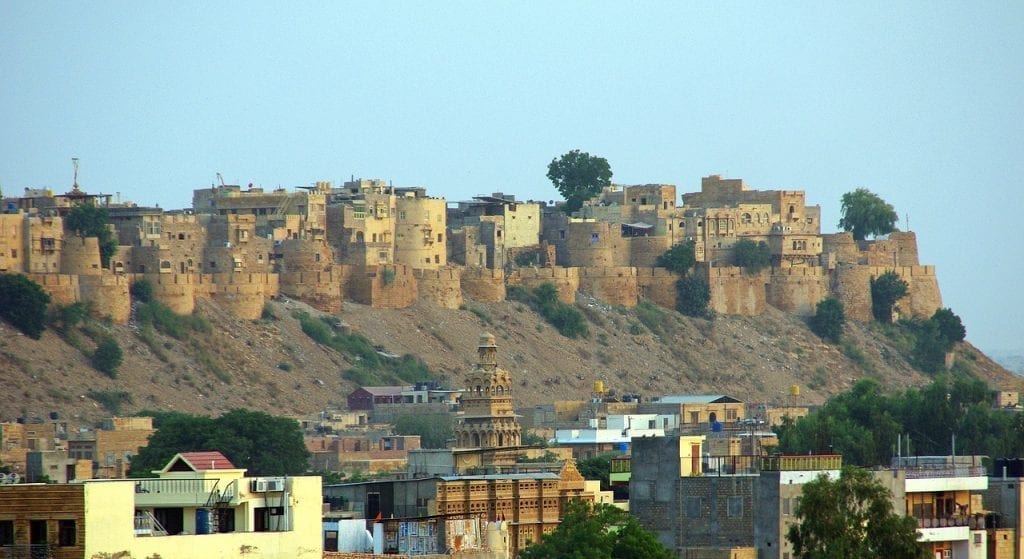 A cancelled train meant staying another night in Jaisalmer in India