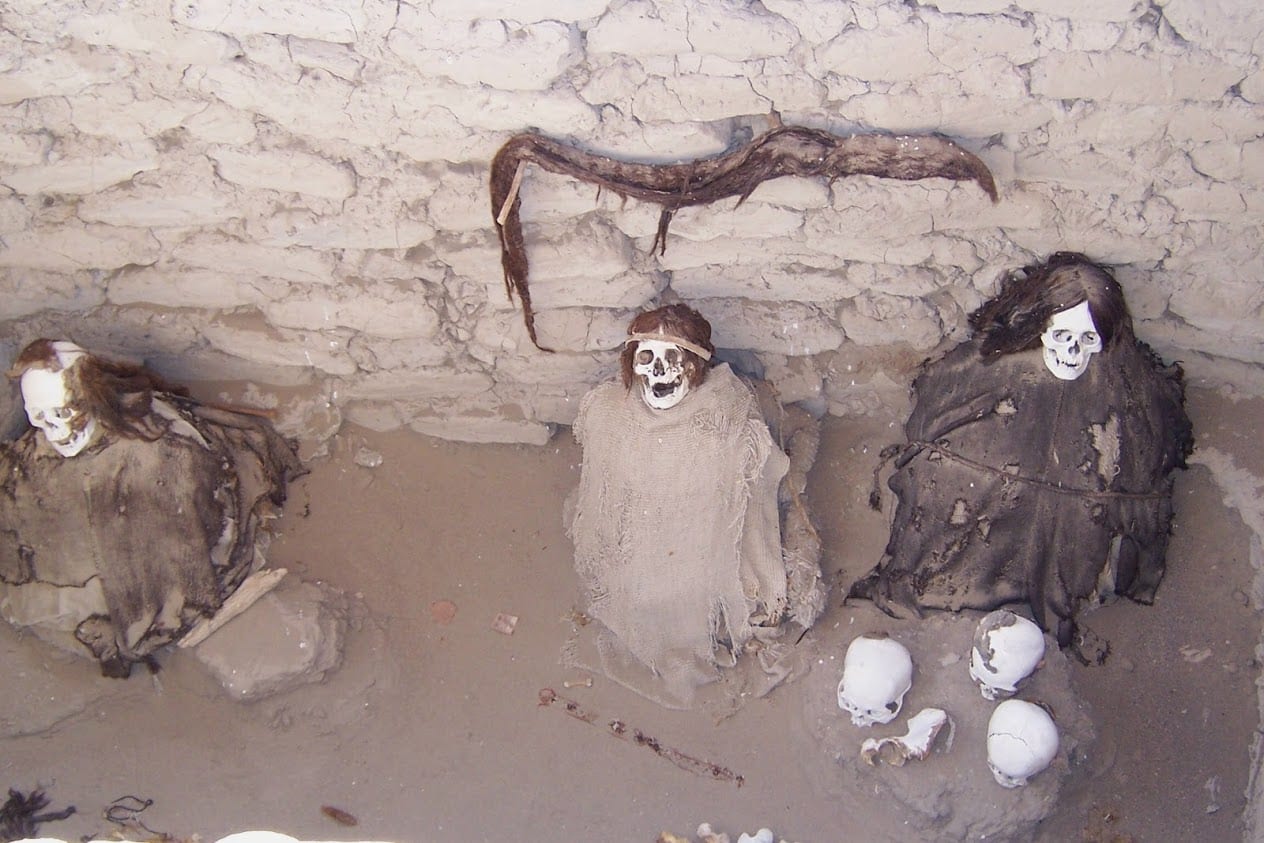 Mummies in the Nazca desert