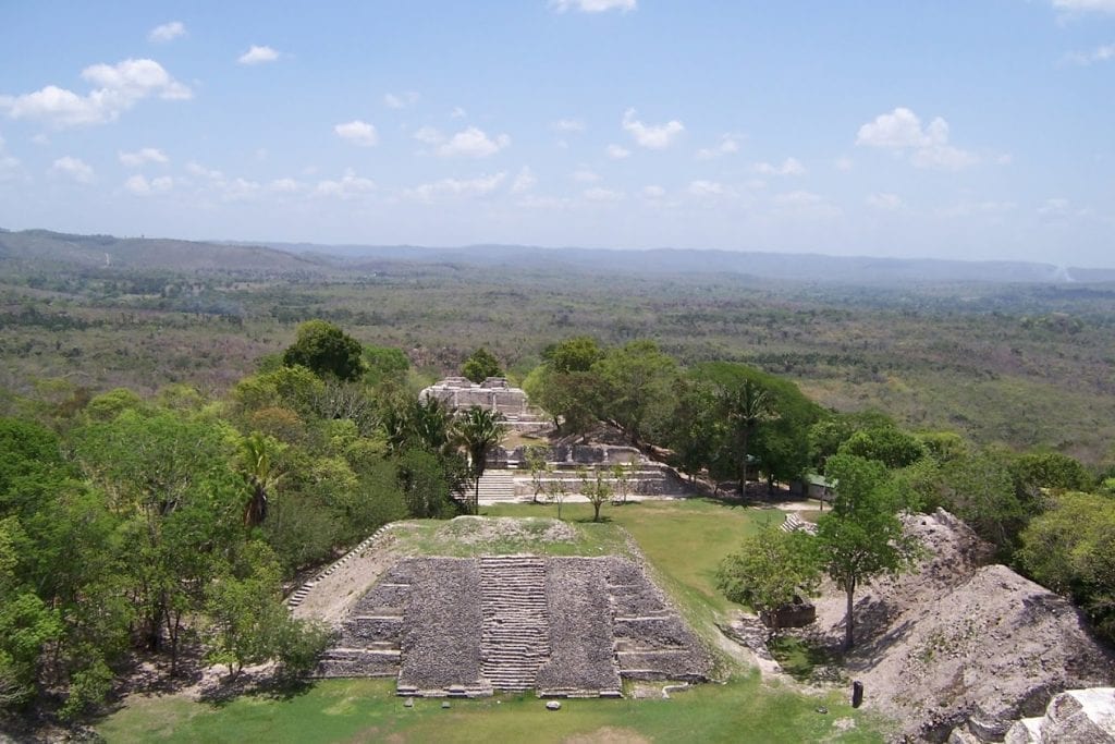 ruins in belize