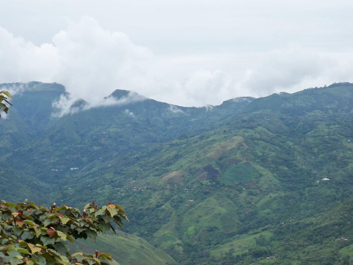cycling between Popayan and El Bordo