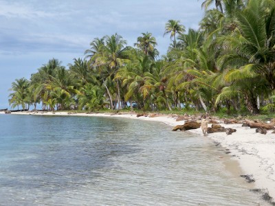 Sailing from Panama to Colombia