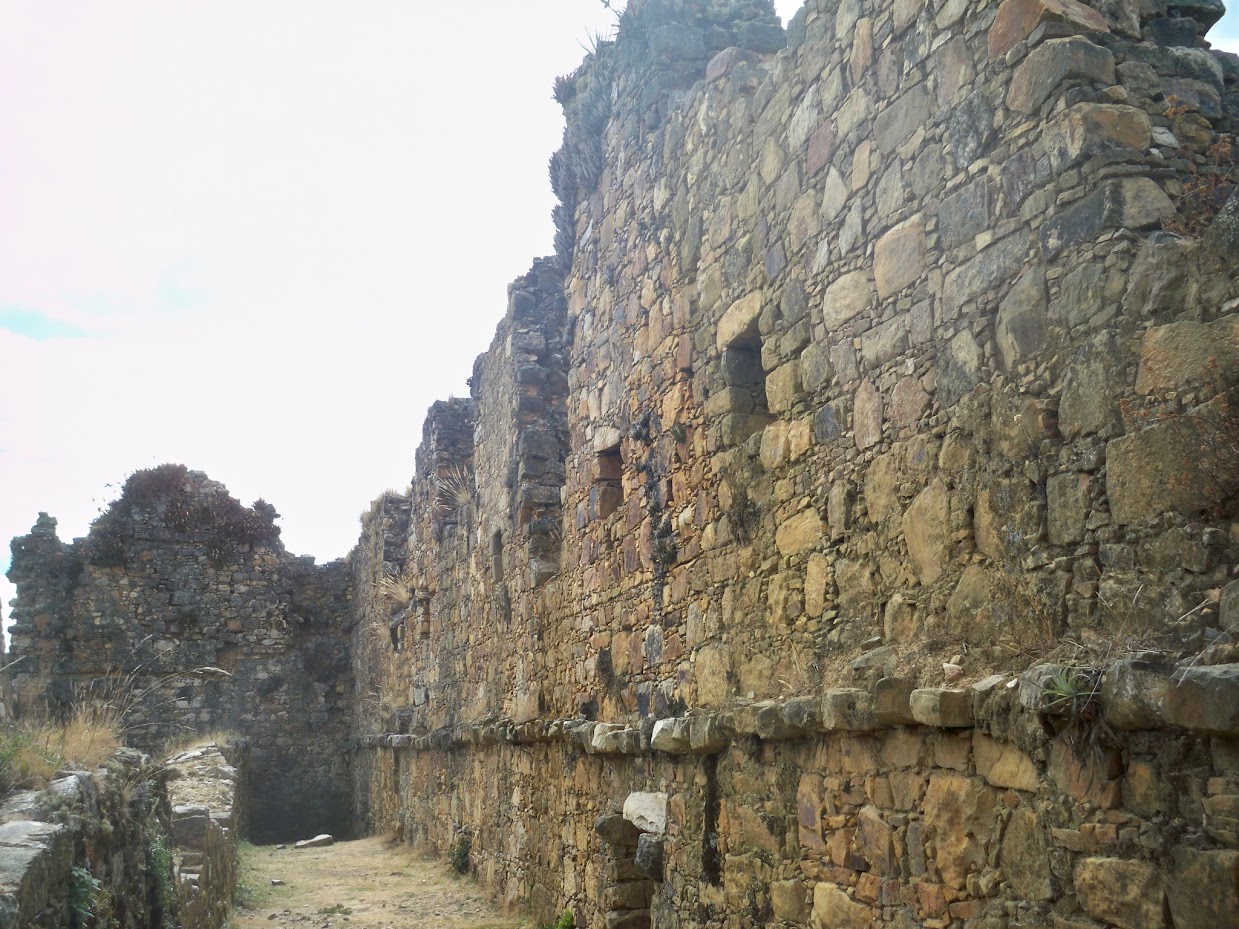 Markawamachuko (Marcahuamachuco) in Peru