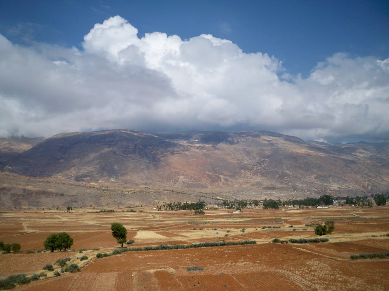 The views cycling out of Huancayo in Peru