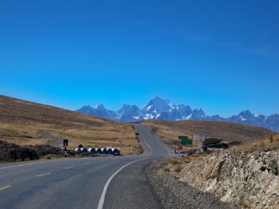 Cycling to Pachapaqui in Peru