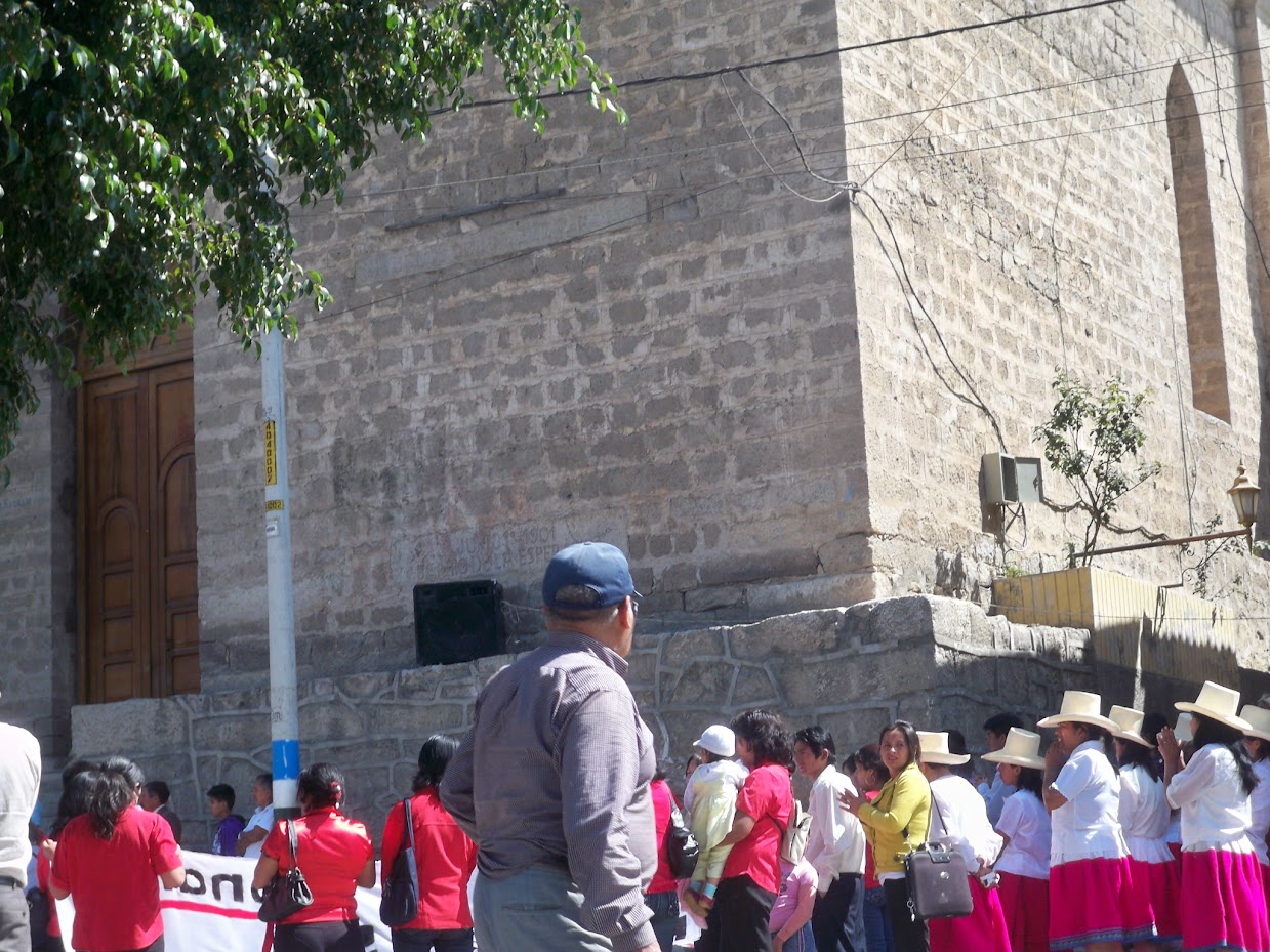 Walking around Caraz in Peru