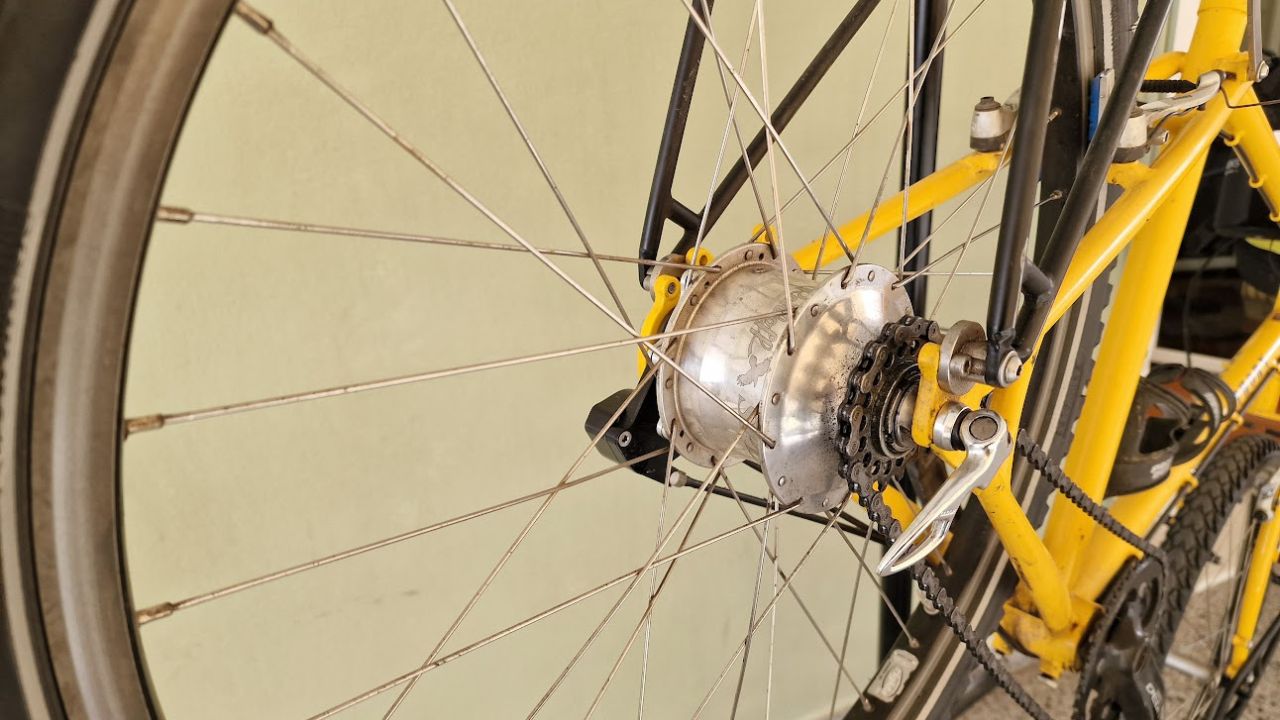 How to do an oil change on a Rohloff hub