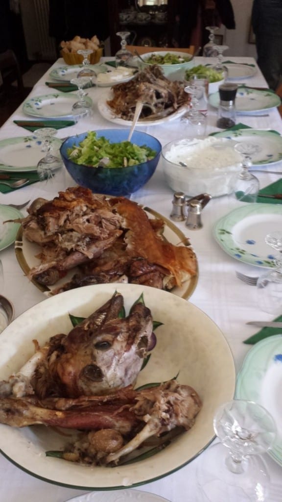 rsz_greek-easter-feast