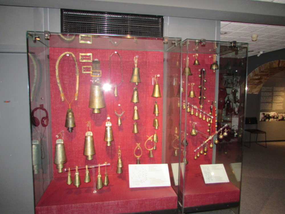 belss in music museum athens