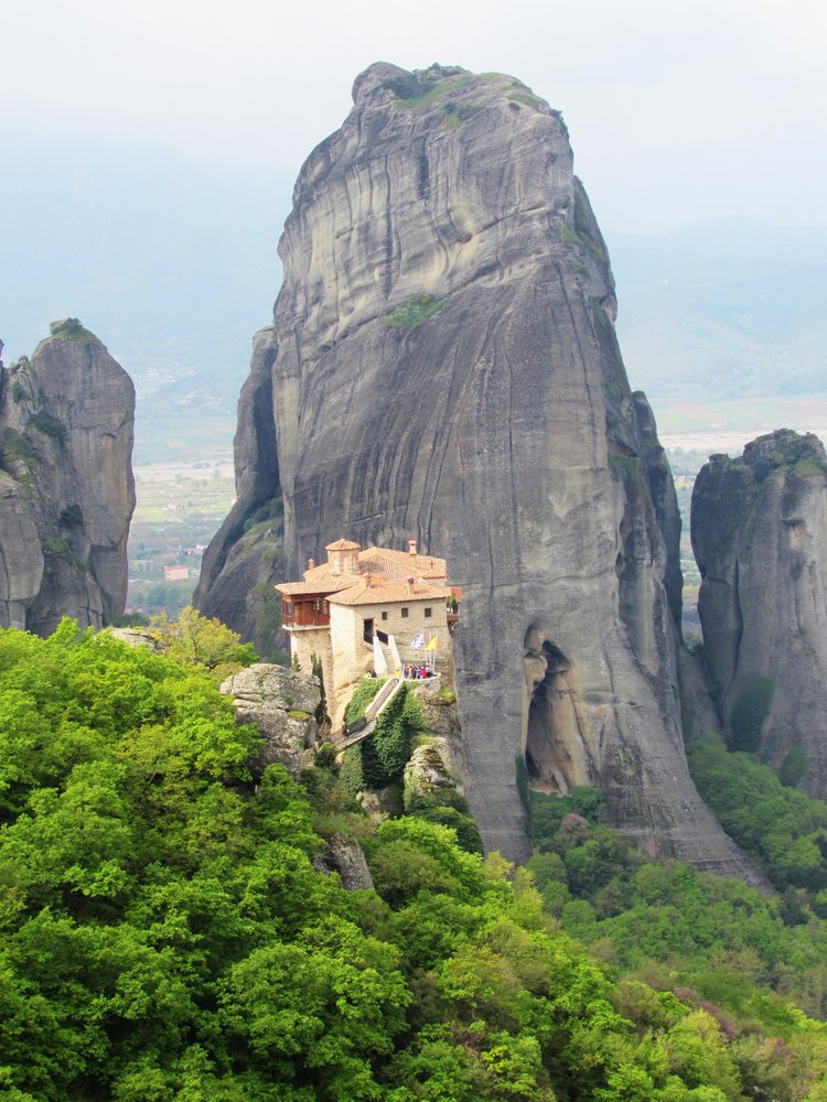 The Majestic Meteora Landscape - Meteora is one of the most beautiful areas in Greece. If you would like to see more stunning photos, read the full article.