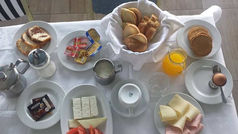 An awesome breakfast - just what a hungry cyclist needs when bicycle touring in Greece!