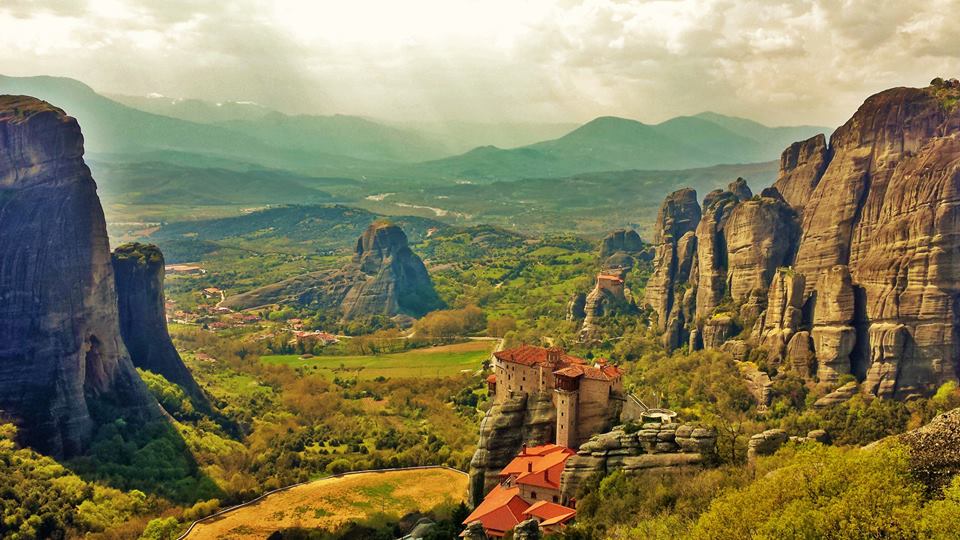 Best places to visit in Greece - Road Trip and Vacation Idea in Greece
