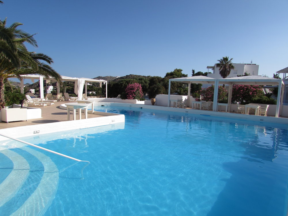 Porto Scoutari Romantic Hotel and Spa pool
