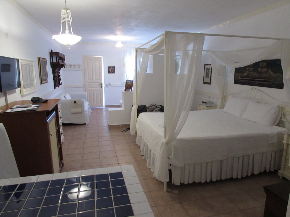 Porto Scoutari Romantic Hotel and Spa room