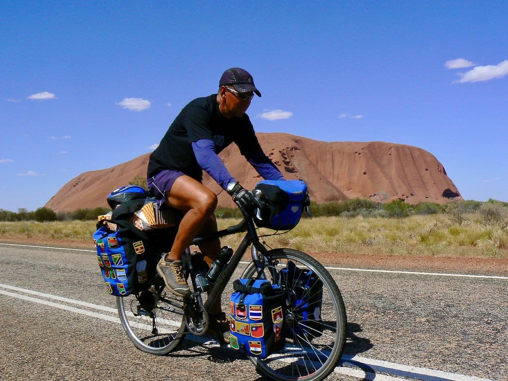 One Mexican around the world by bicycle