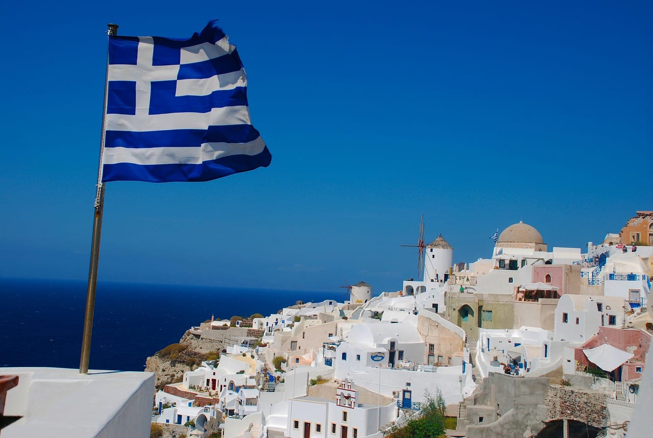 Crete to Santorini Ferry Information - 2020 Travel Guide