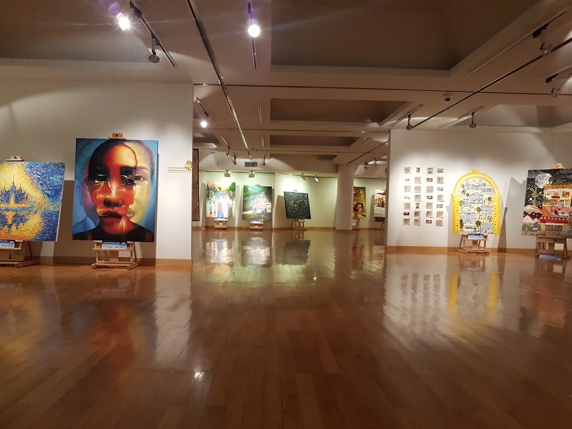 The Queen Sirikit Gallery is well worth adding to your Bangkok sightseeing itinerary of you have time.