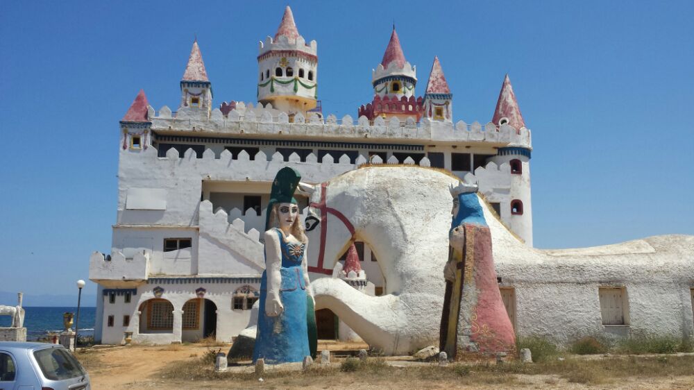 A fairy tale castle in the Peloponnese