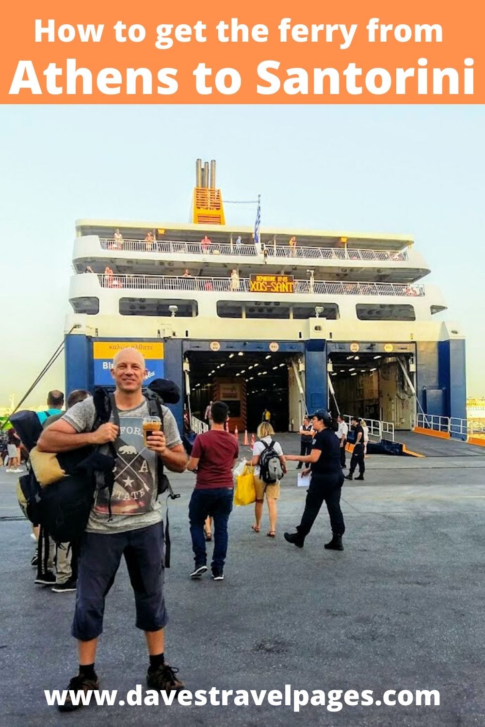 How to get the ferry from Athens to Santorini in Greece