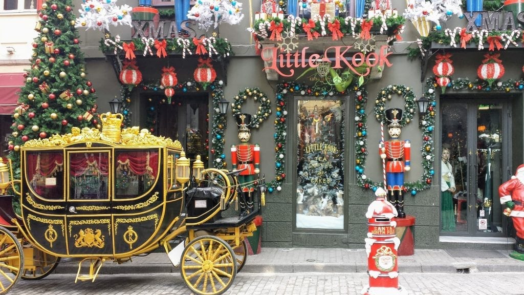 The Little Kook in Athens at Christmas