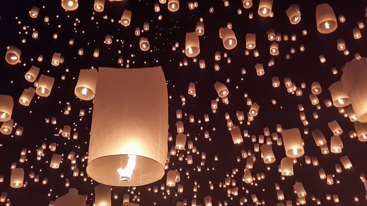 Loy Krathong lantern festival