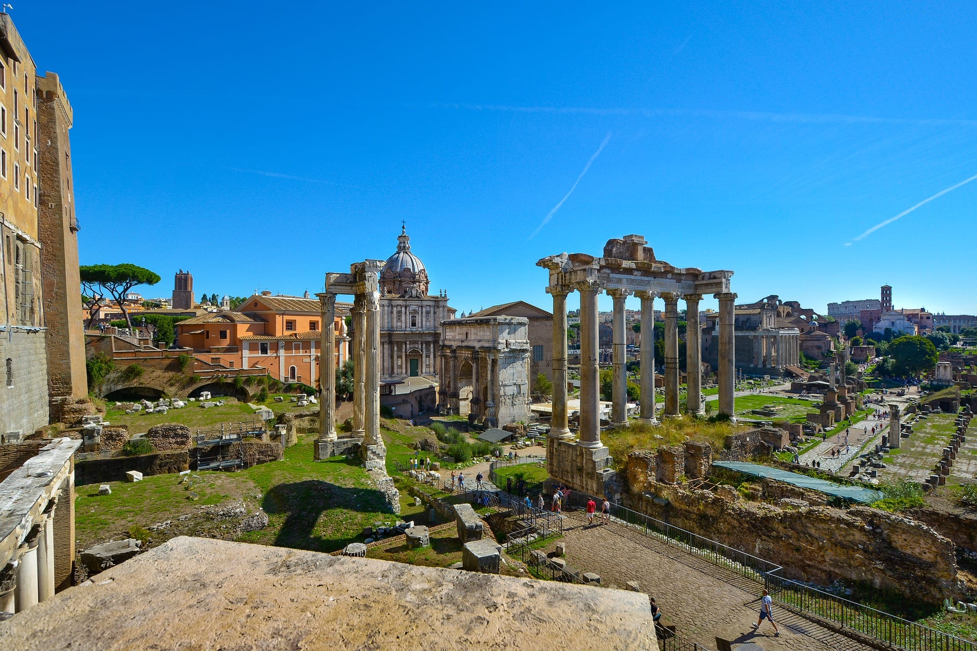 The Roman Forum is one of the things to do in Rome you simply have to do