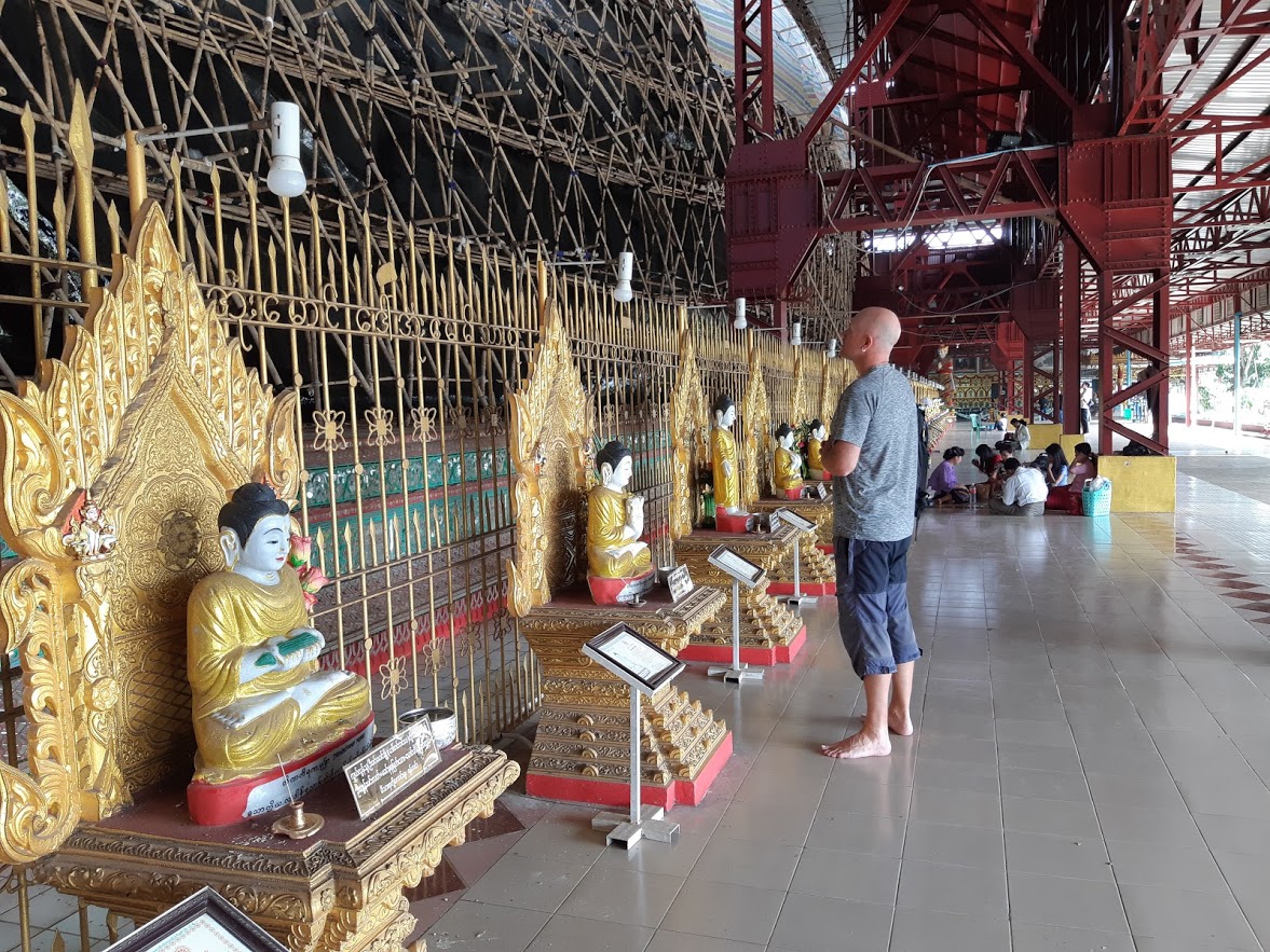 Dave at the Reclining Buddha in Yangon