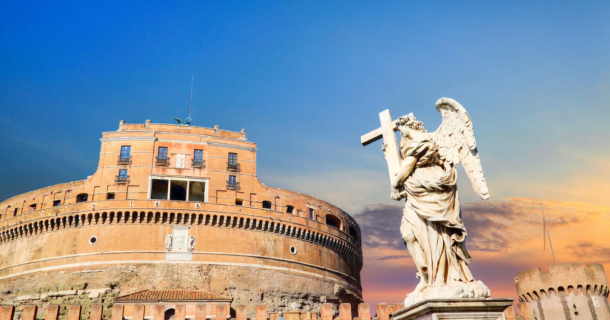 Angels and Demons Official Tour – The Path of Illumination (City Tour – 4 hours)

<p loading=