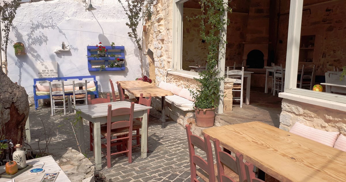 Explore the villages of East Chania – Chania Excursions