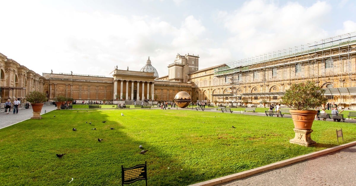 Entire Vatican & Vatacombs – Treasures of the Sistine Chapel (Guided Tour – 3 hours)