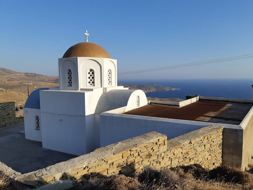 A little church in Tinos