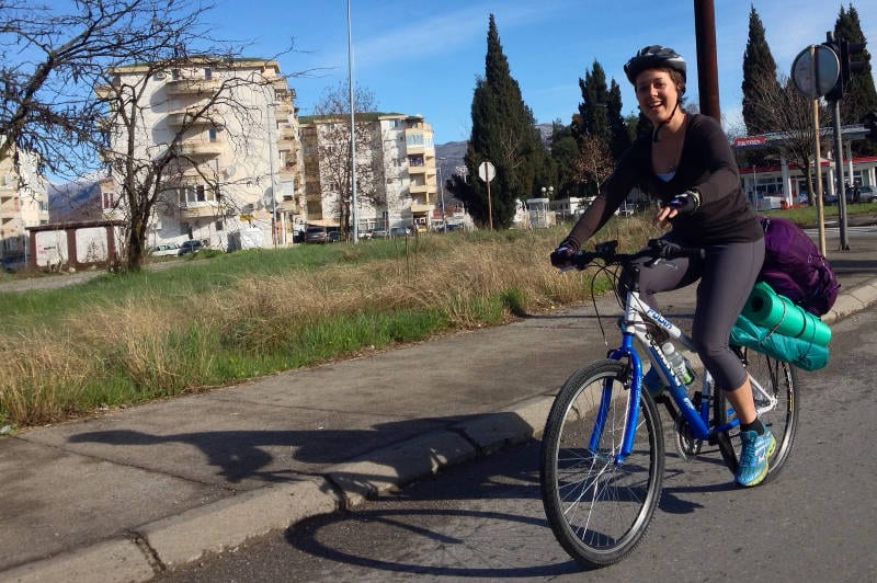 Cat on a biking tour across Europe