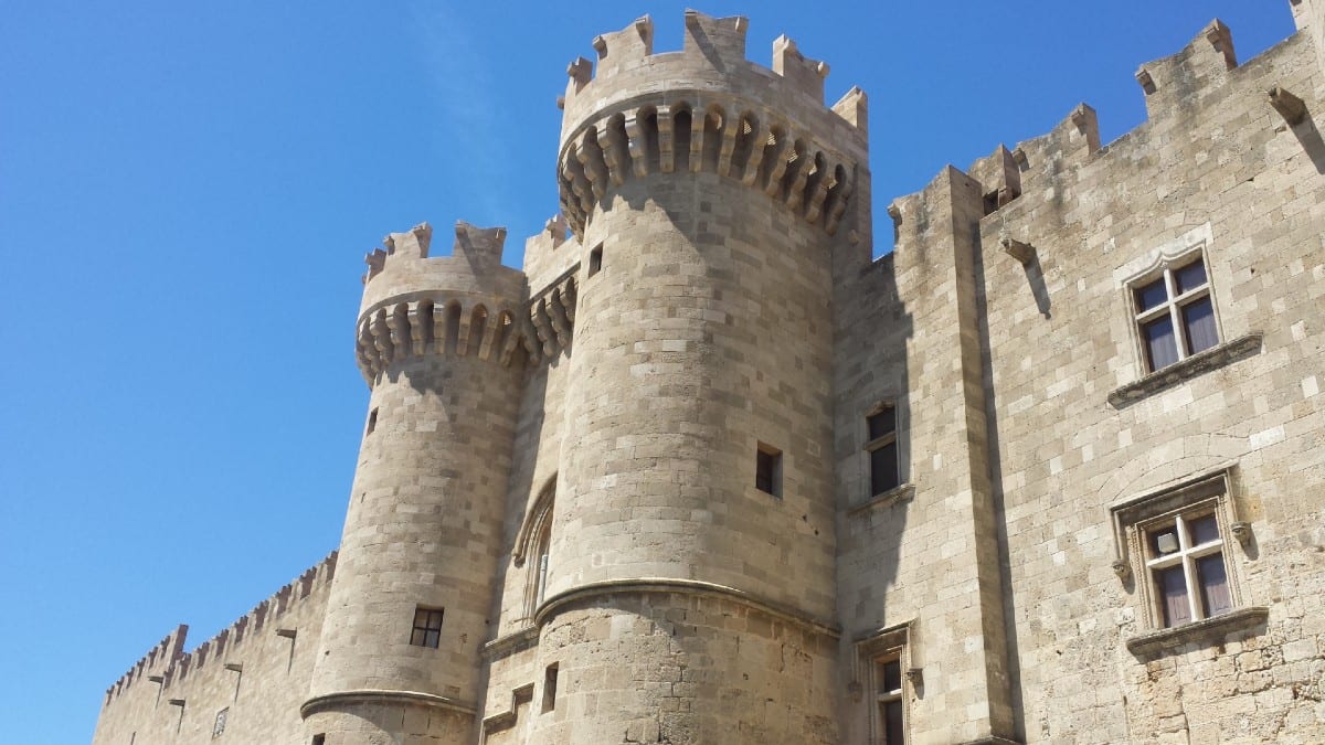 Exploring Medieval Rhodes with its fabulous castle and walls