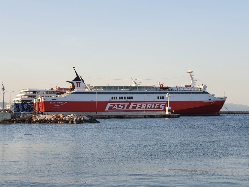 A guide to ferries in Greece