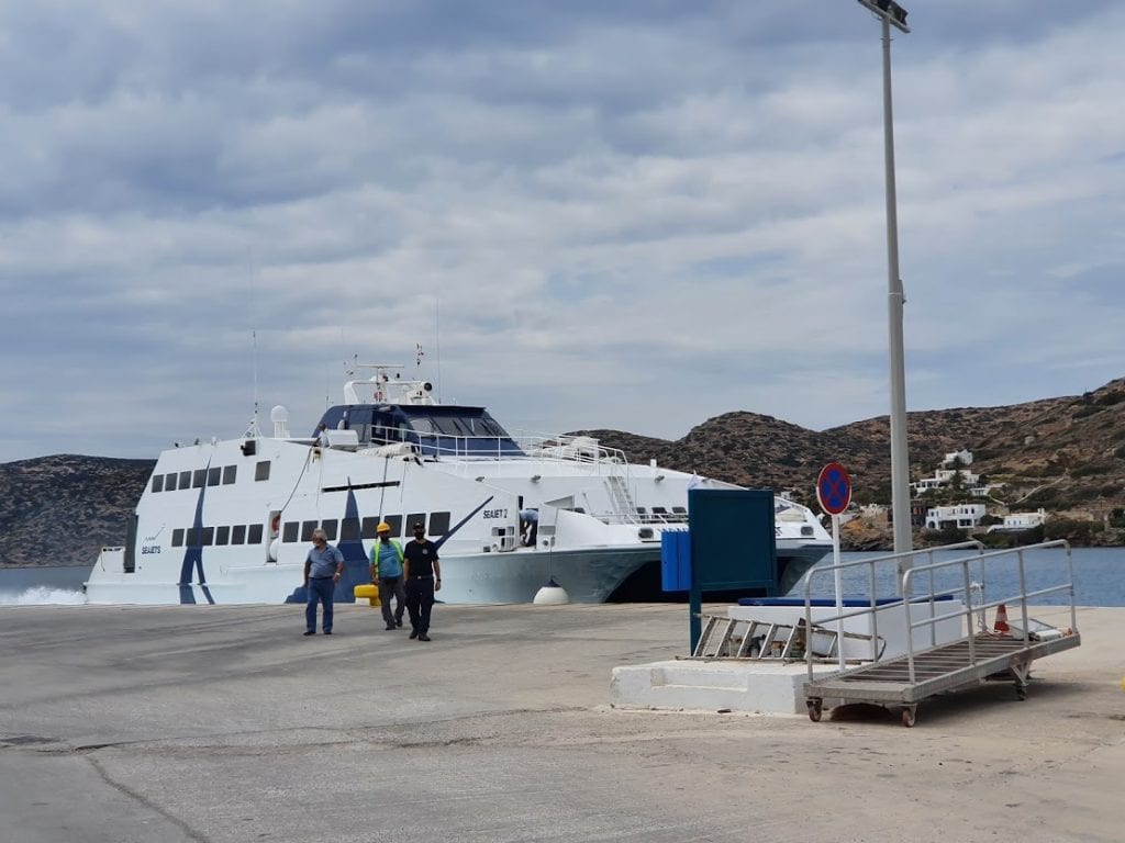 The SeaJet ferry arriving in Amorgos