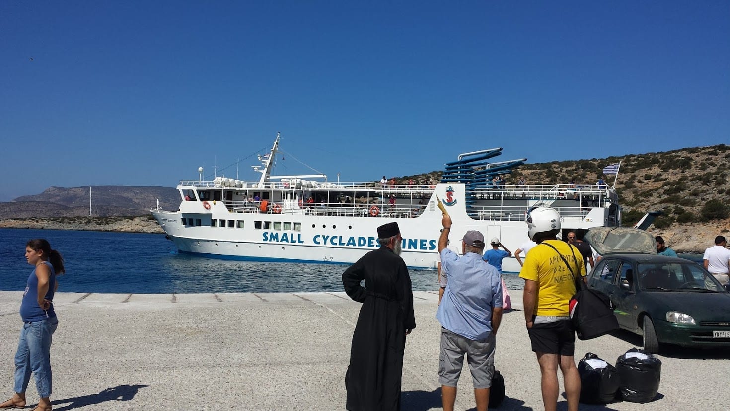 Taking the ferry to Schinoussa