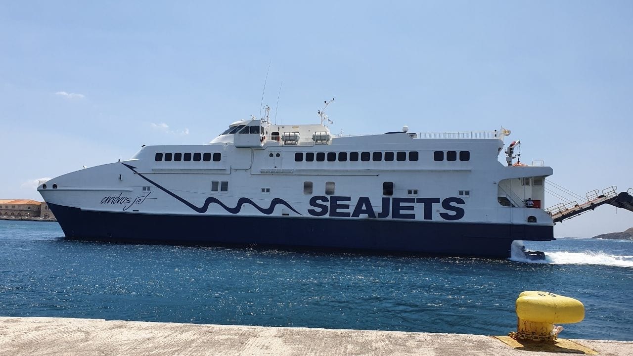 The SeaJets Andros Jet ferry arriving in Syros island, Greece
