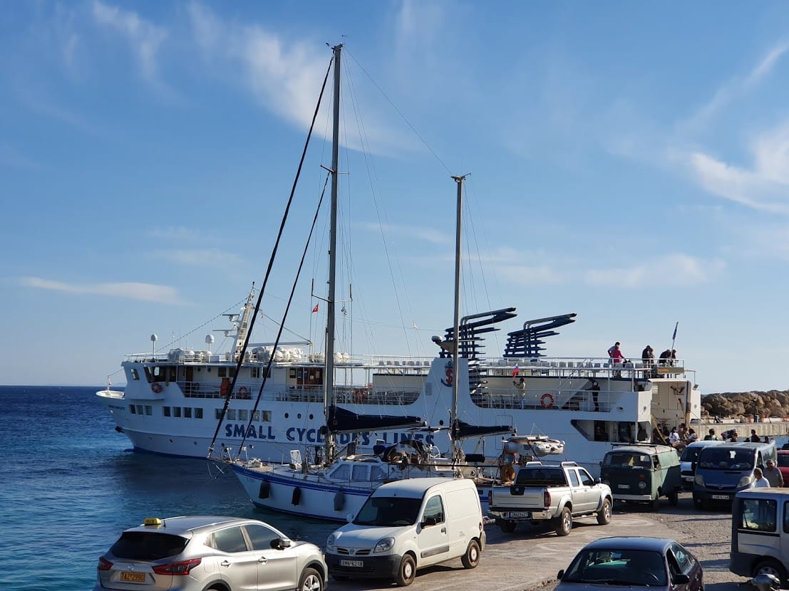 The ferry arriving at Donoussa