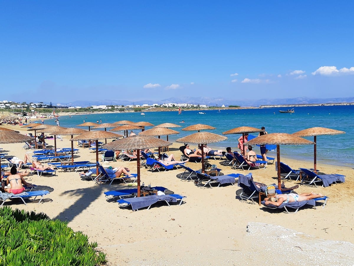 Golden Beach organized beach