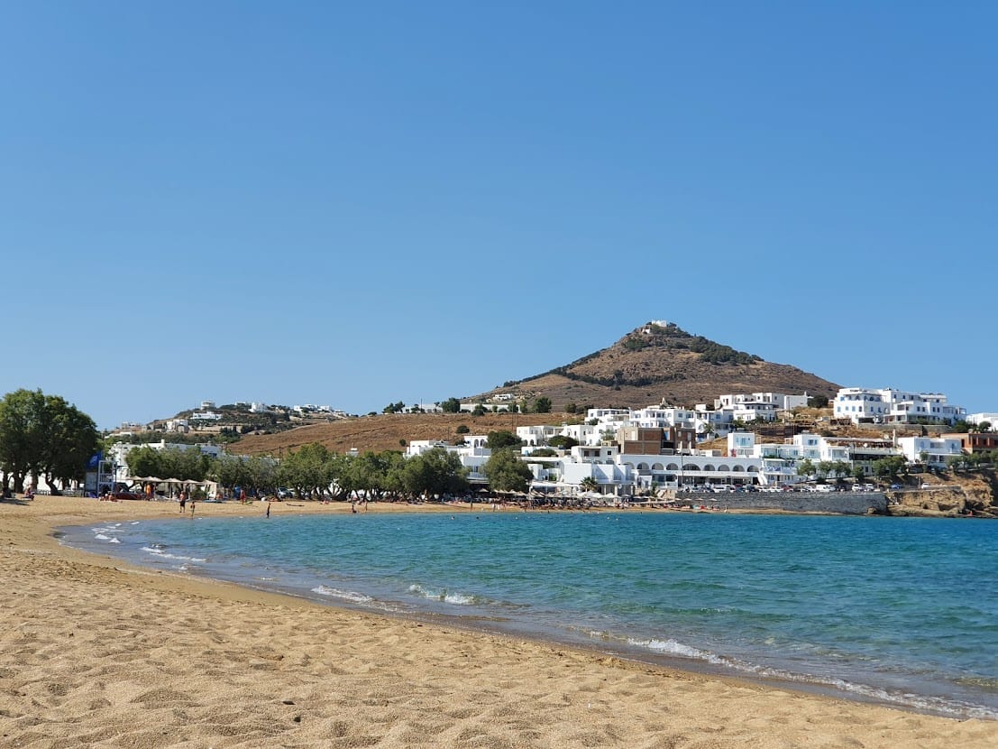 Paralia Logaros in Paros