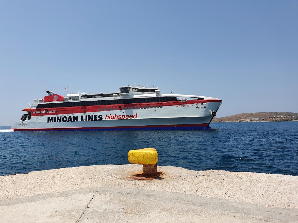 Santorini Palace ferry from Paros to Mykonos