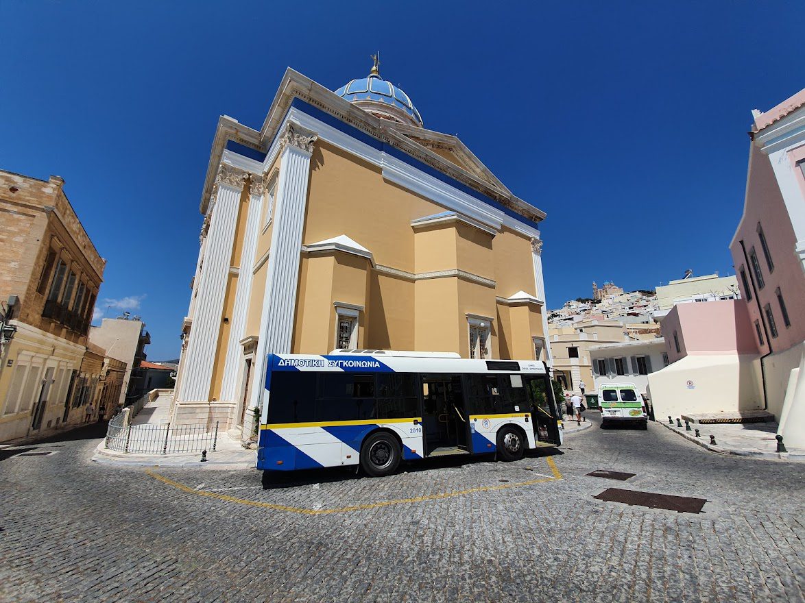 A local bus in Syros can help you reach different parts of the island