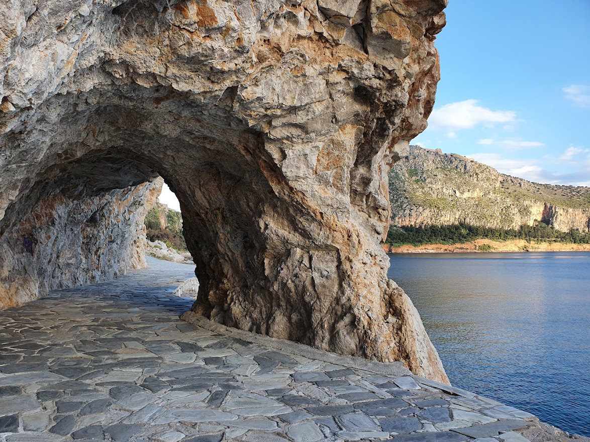 Walking from Nafplio port to Arvanitia beach area in Nafplio