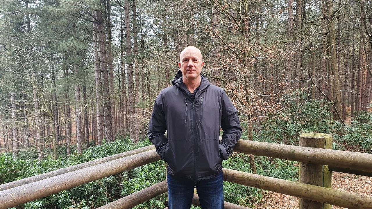 Dave wearing the Gamma self heated jacket by wear graphene