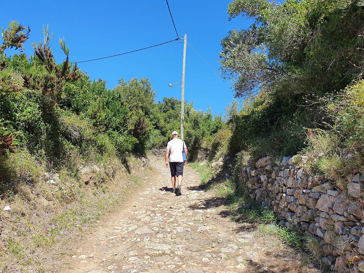 Dave Briggs walking to Alonissos Hora 