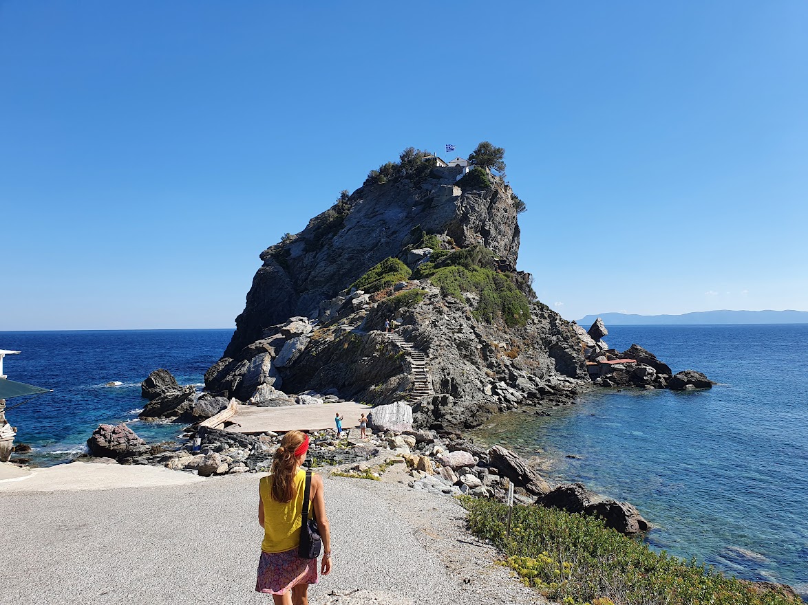 Walking to Agios Ioannis Kastri in Skopelos