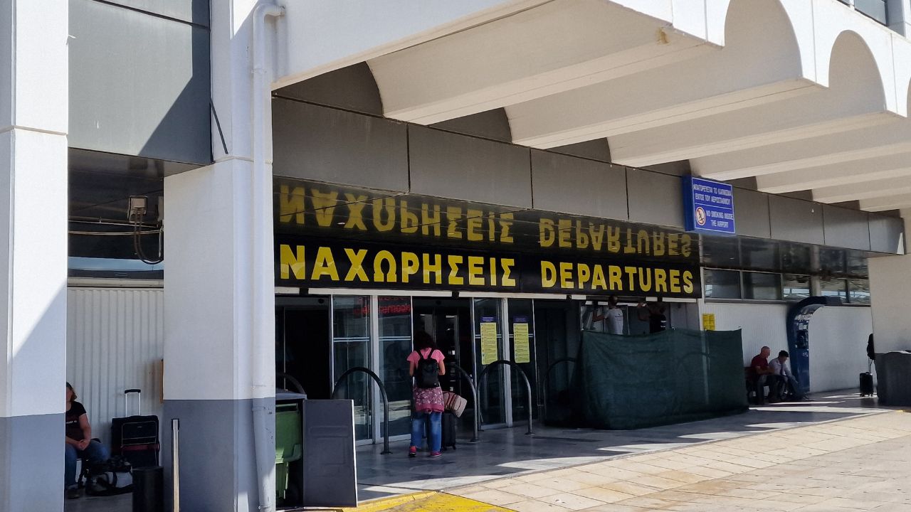 heraklion airport departures