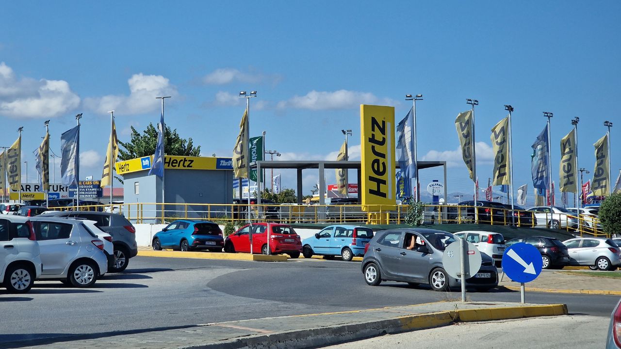 renting a car in heraklion
