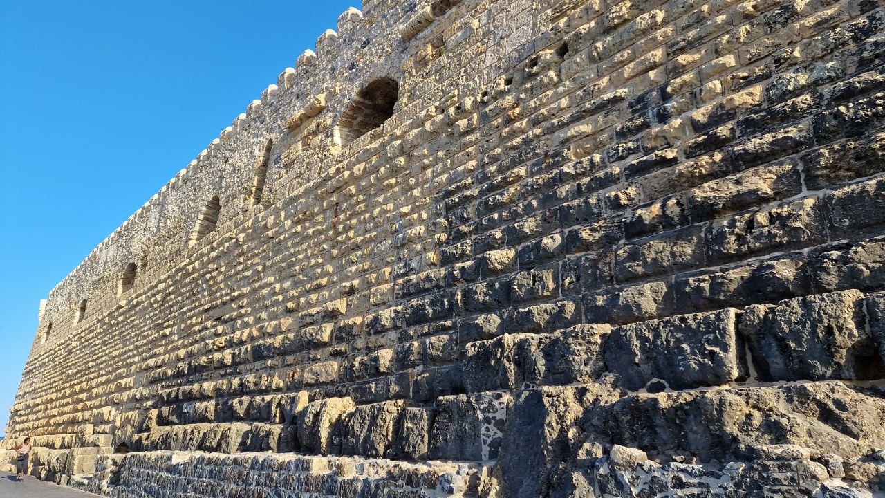 koules fortress walls